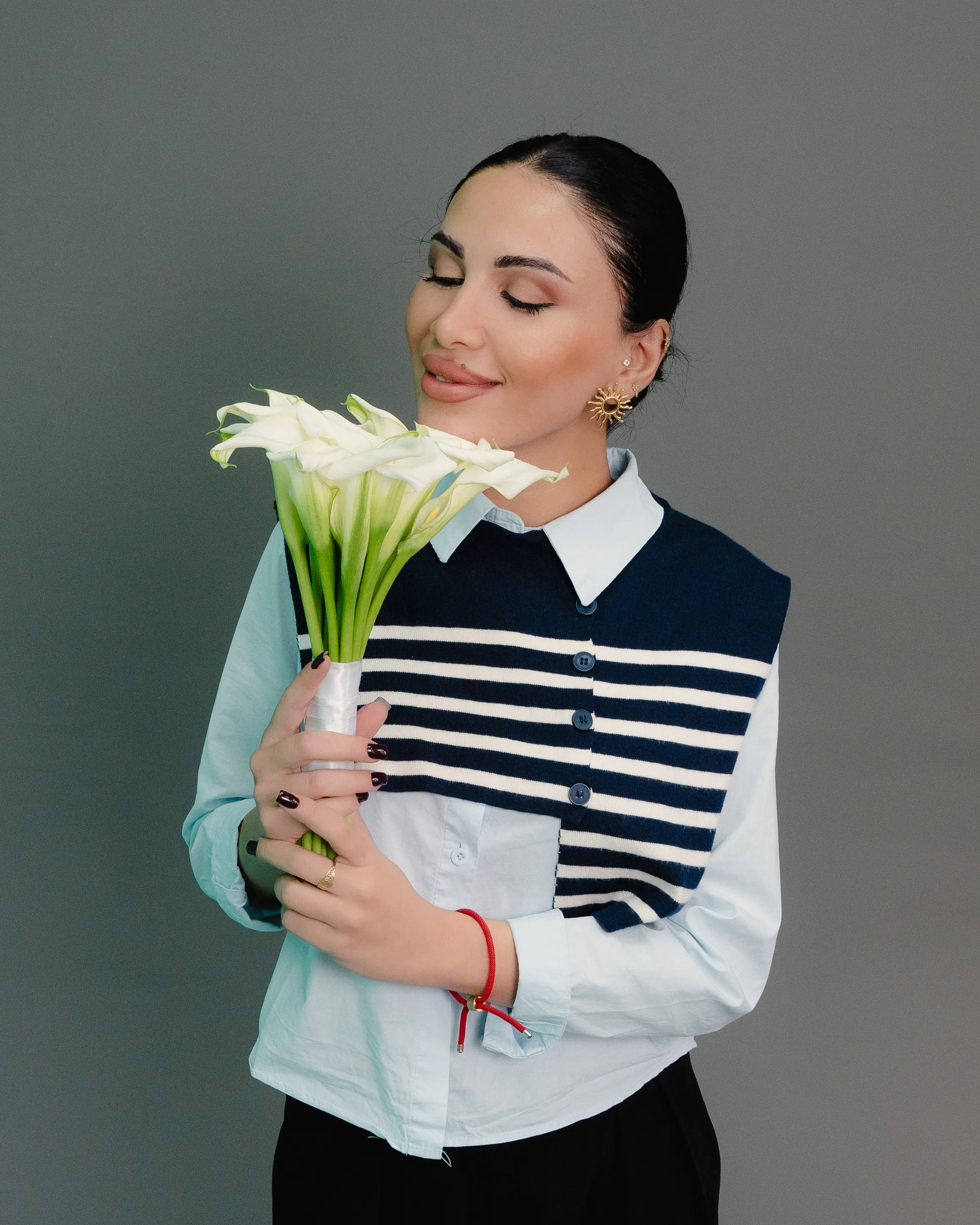 Pure Elegance — Saf Zəriflik