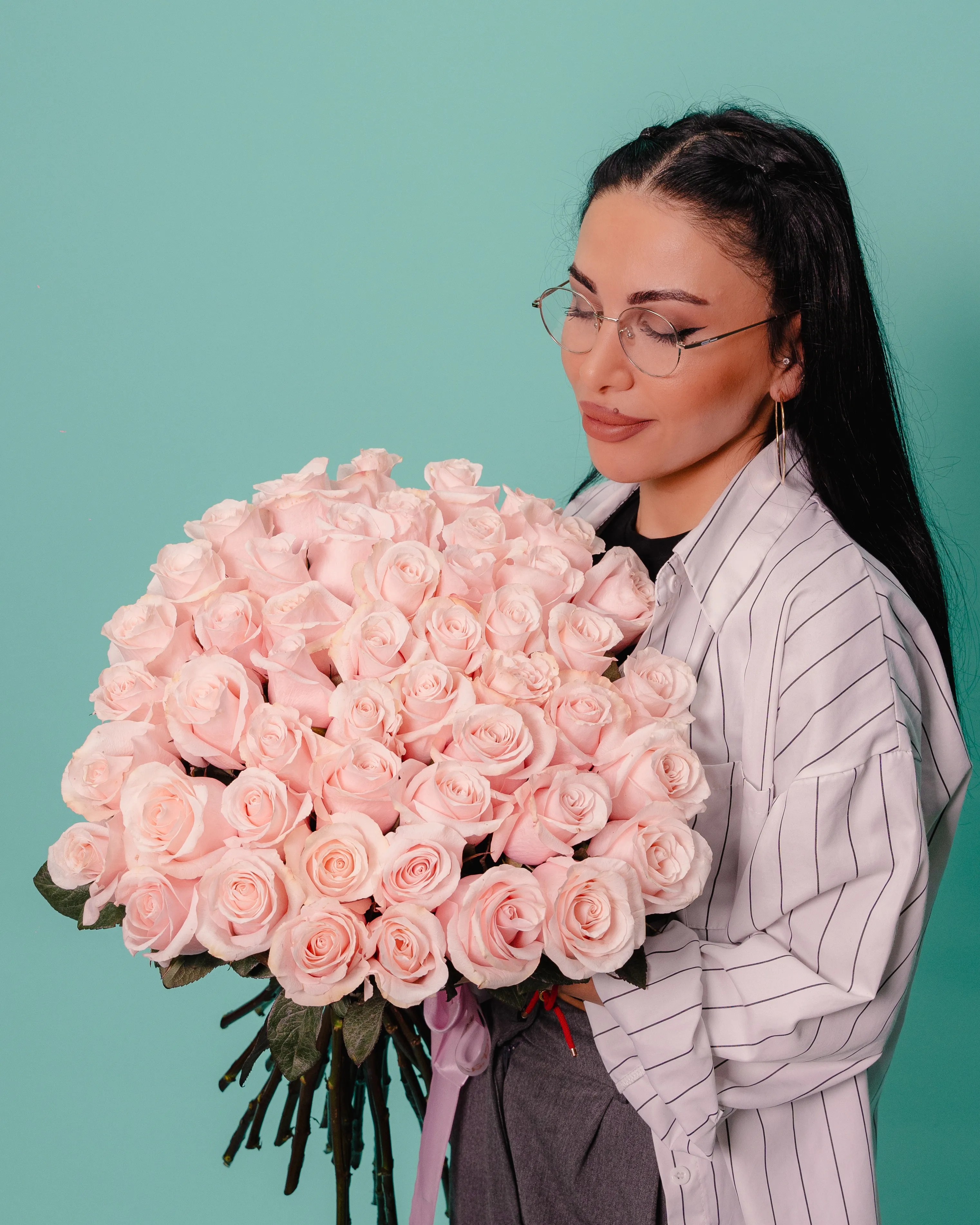 51 Açıq Çəhrayı Ekvador Qızılgül  