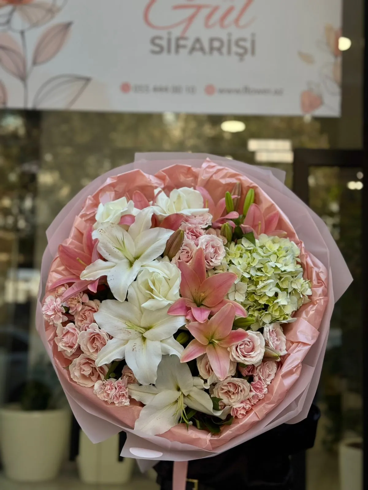 Şəfəq Zərifliyi Buketi